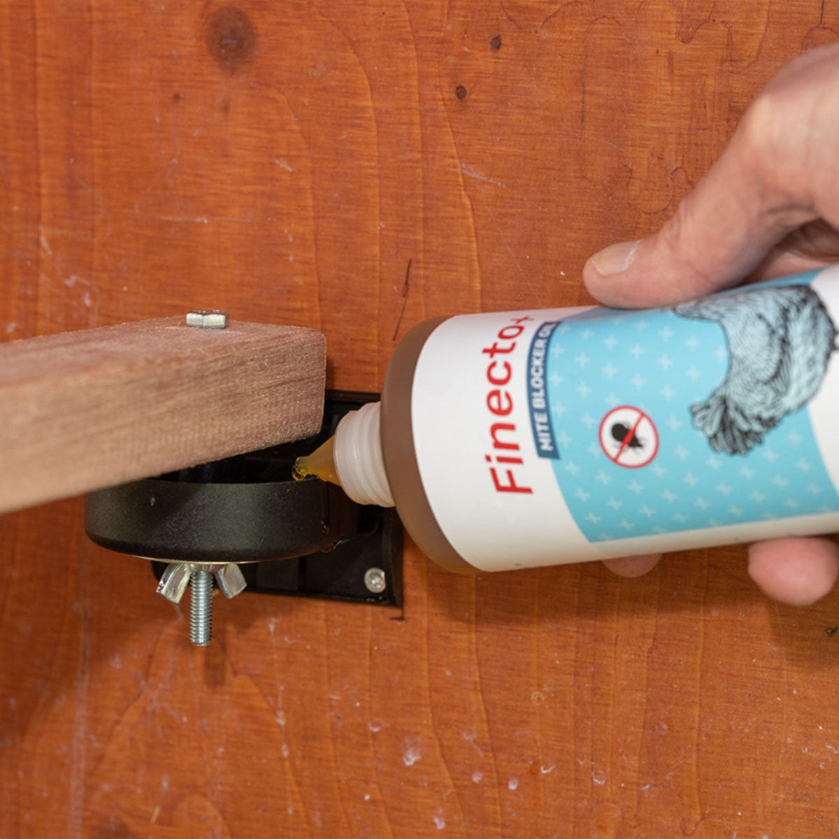 Finecto+ MITE BLOCKER OIL - Lock- & Fangöl für Milbensperren & Milbenfallen